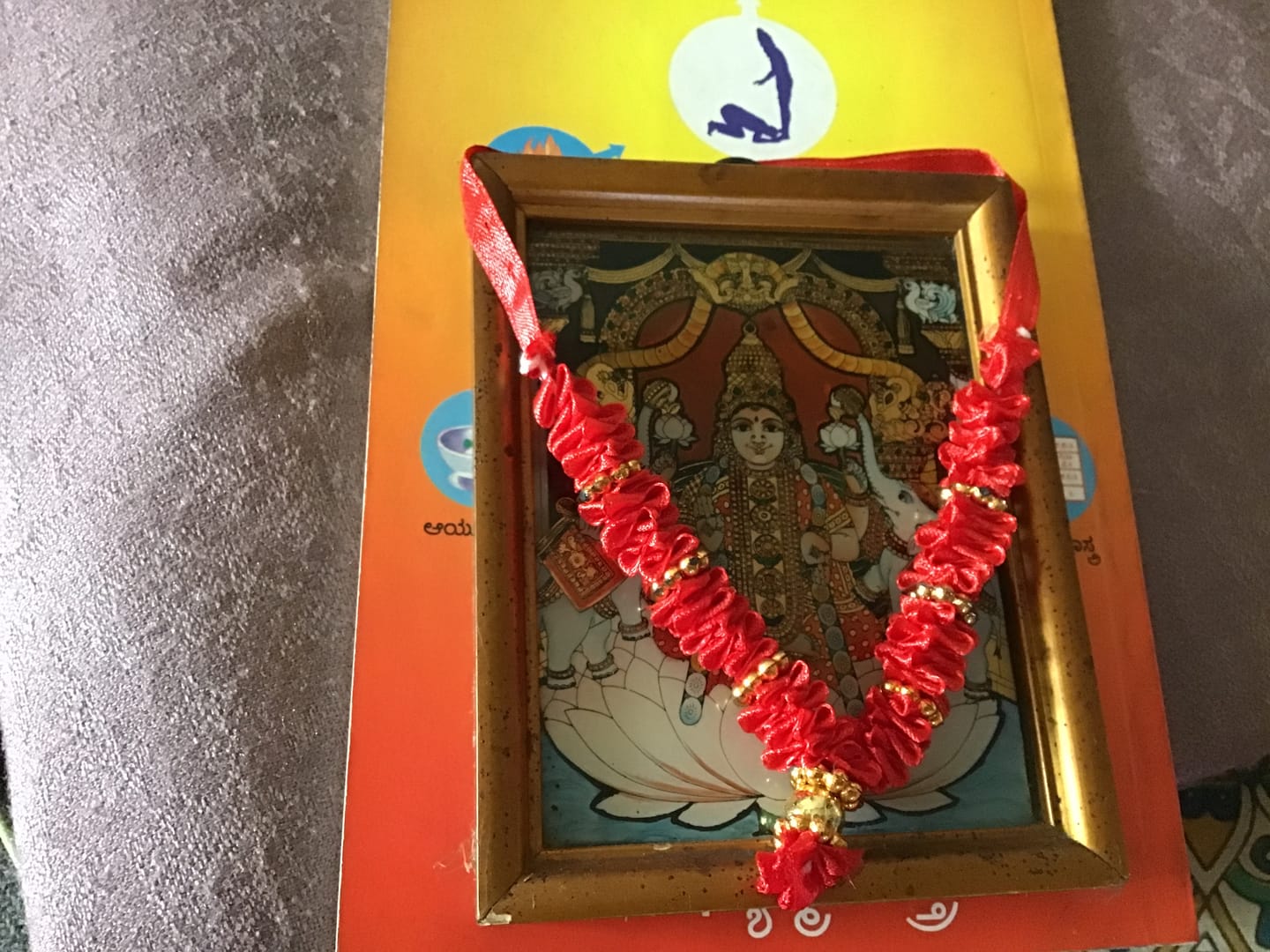 Customer photo review of Red Floral Fabric Idol Mala 7.5 inch
