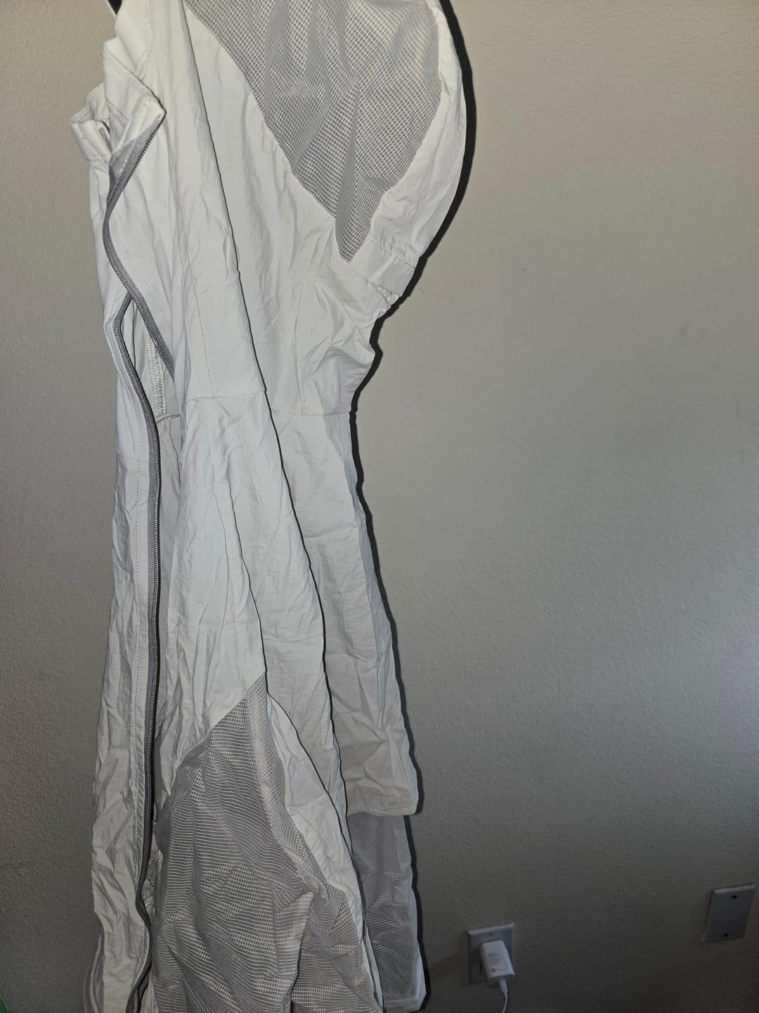 Customer photo review of Women's Quick-Dry Sun Protection Jacket UPF 50+ TS003