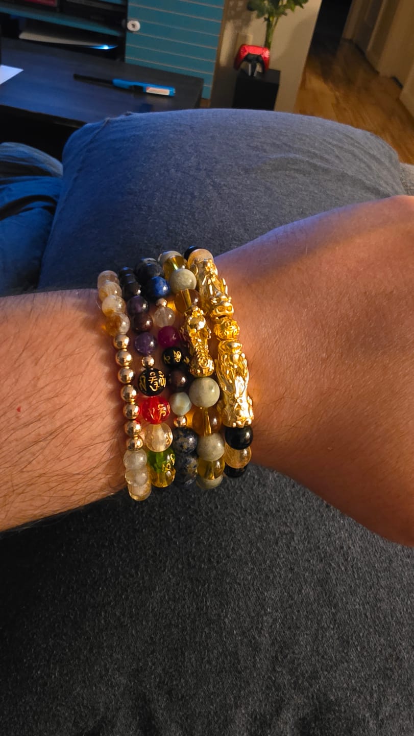 Customer photo review of Money Attracting Citrine and Black Obsidian Double Pixiu Bracelet