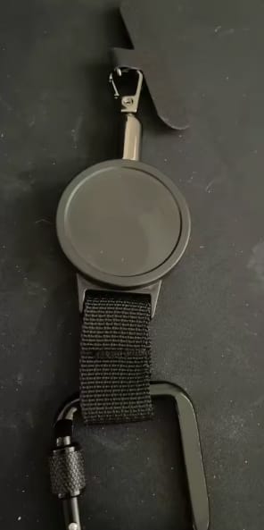 Customer photo review of SafePhone™ Correa Colgante Antirrobo para Móvil