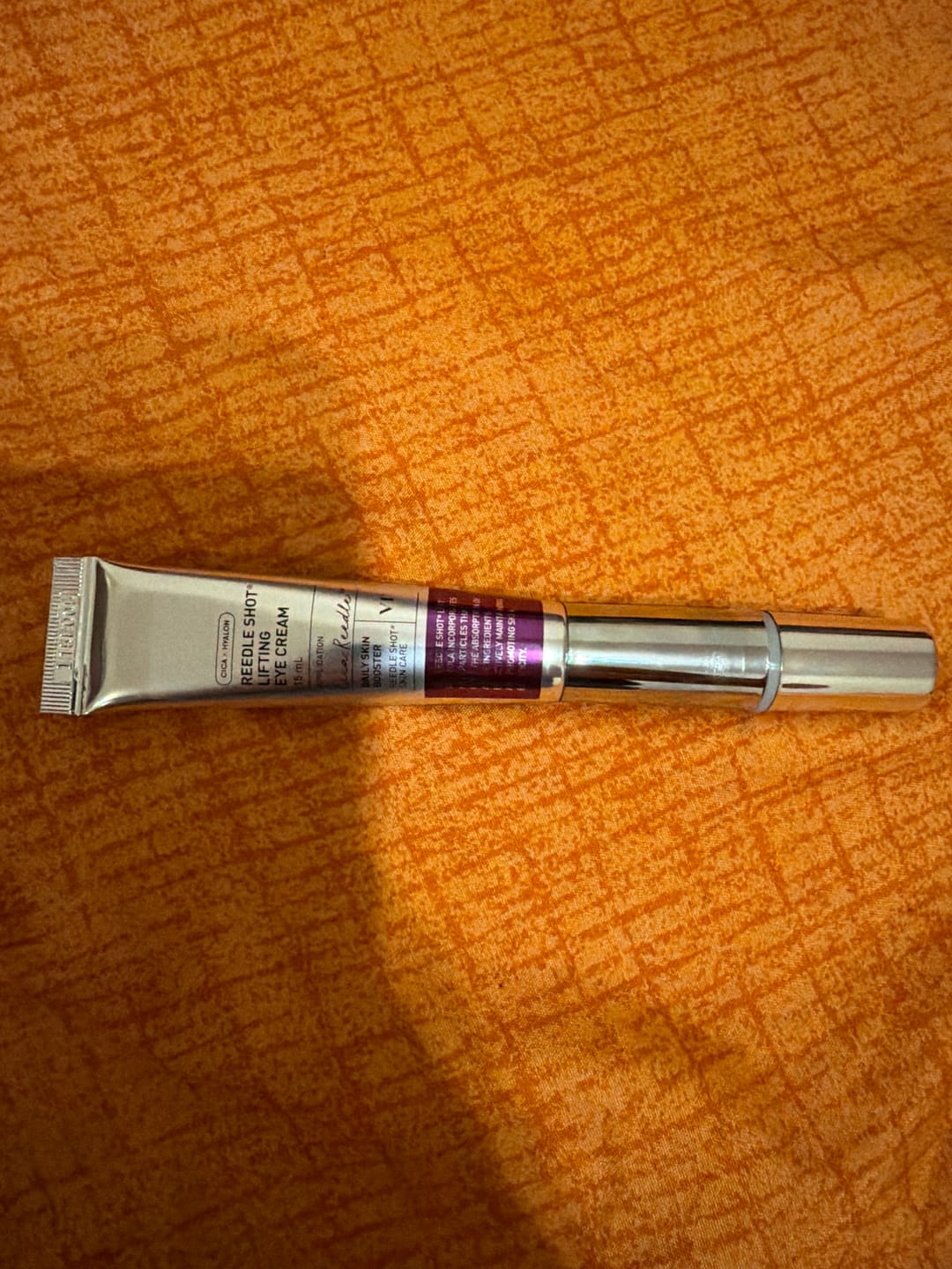 Customer photo review of Masāžas liftinga krēms ādai ap acīm ar mikroadatām VT Cosmetics Reedle Shot Lifting Eye Cream