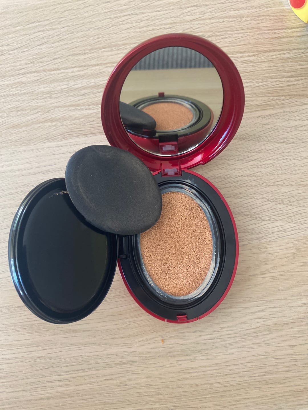 Customer photo review of Noturīgs kušons ar daļēji matētu noslēguma akcentu TIRTIR Mask Fit Red Cushion SPF40 PA++