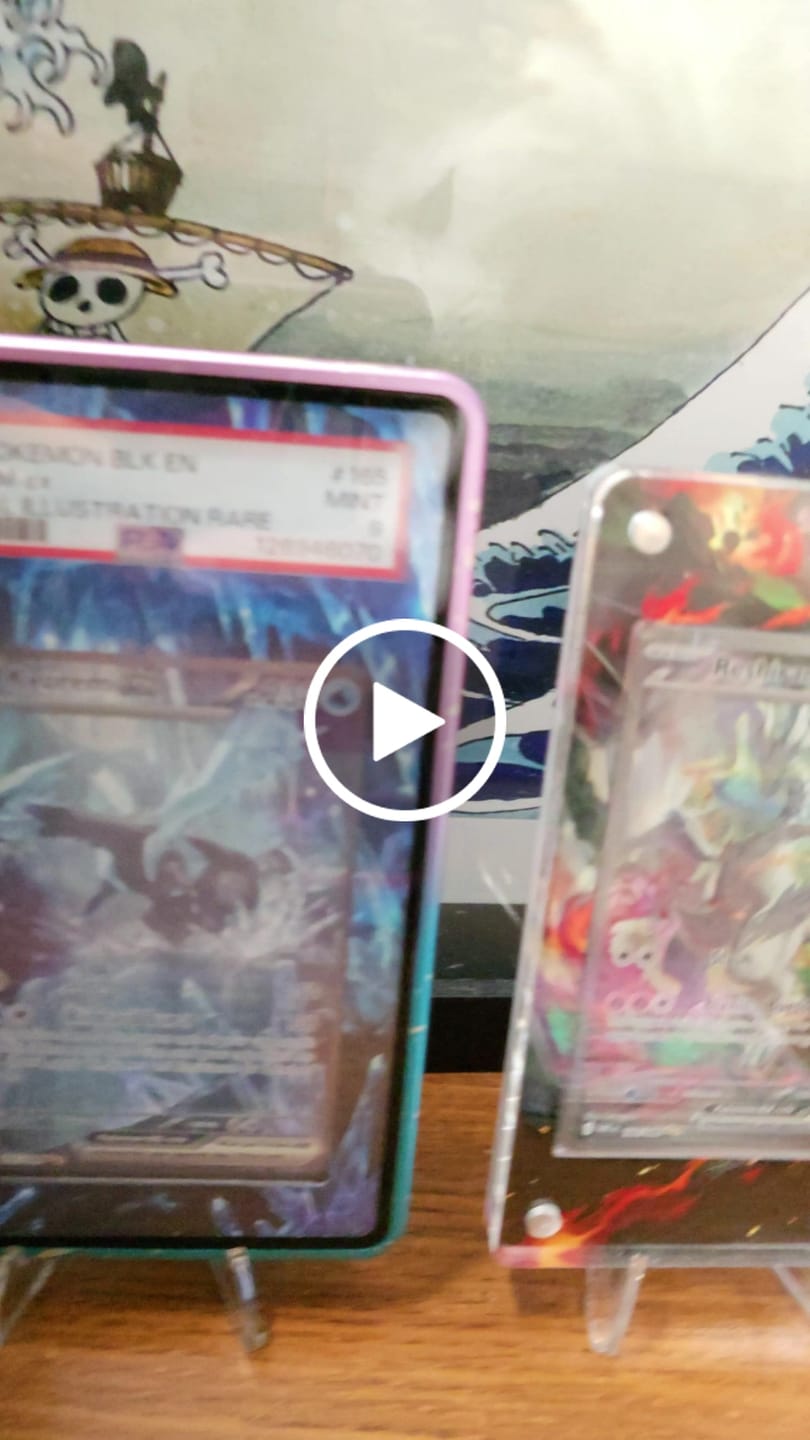 Customer video review of Reshiram ex 166-086 SIR SAR White Flare Extended Art Display Cases