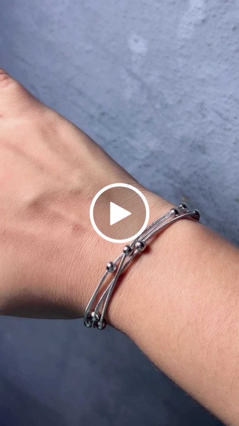 Customer video review of Pulsera Bolita (Triple)