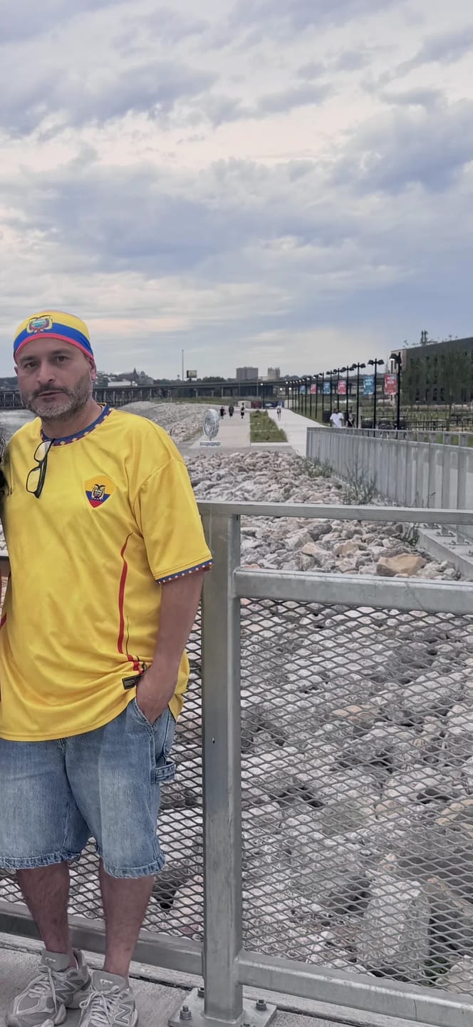 Customer photo review of Ecuador Heritage Custom Football Jersey