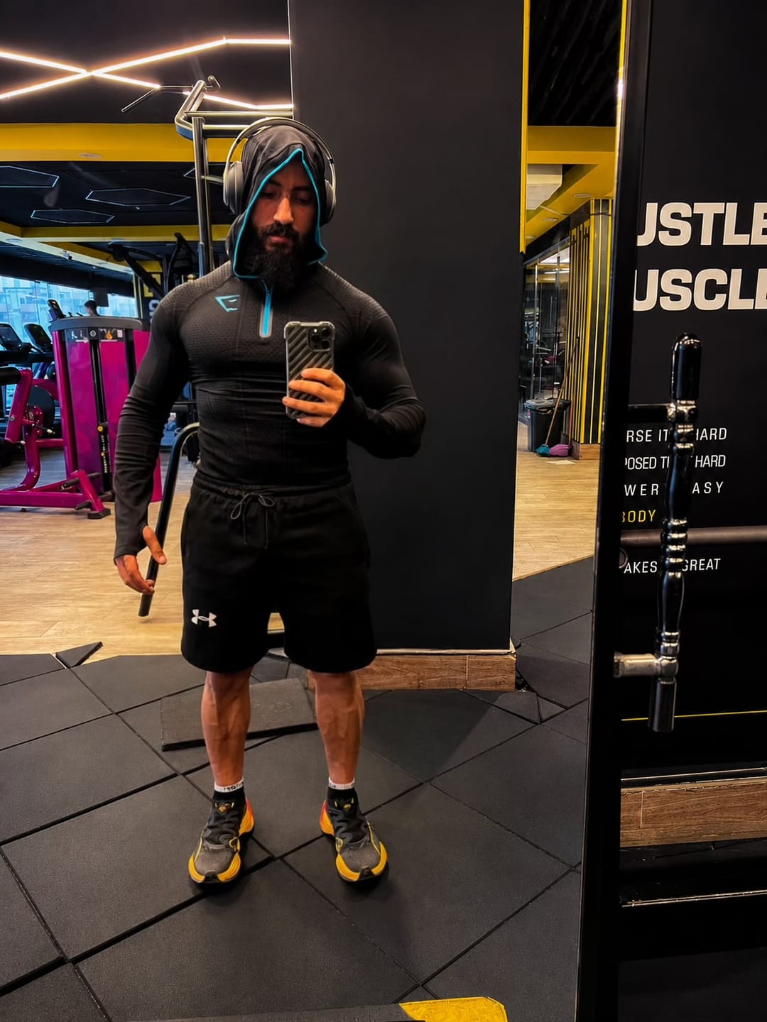 Customer photo review of Onyx v1.0 Compression Hooded Long Sleeve