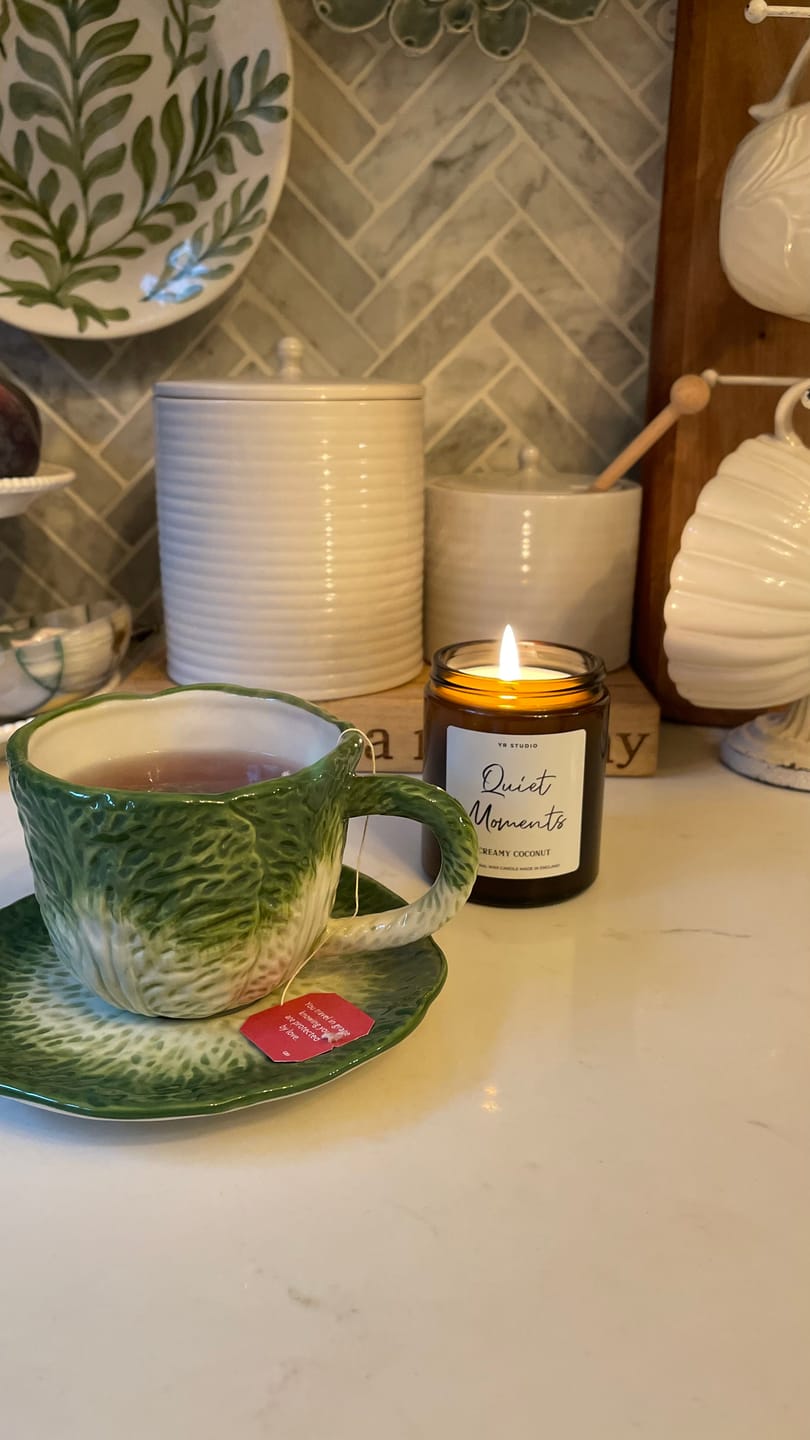 Customer photo review of "Quiet Moments" Creamy Coconut Candle