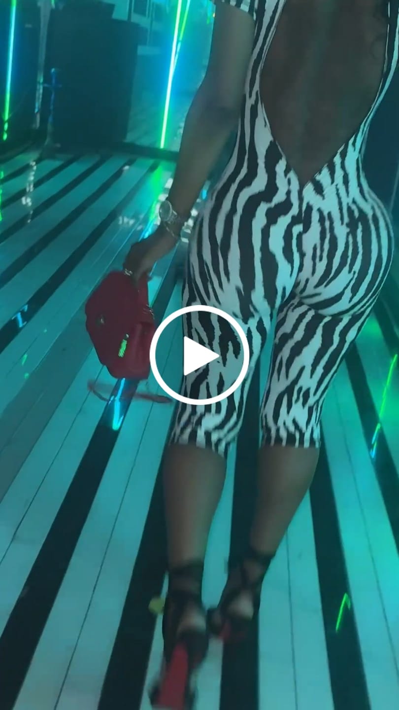 Customer video review of Panda Capri