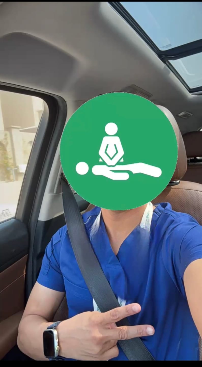 Customer photo review of بلوزة إيڤان جريز أناتومي