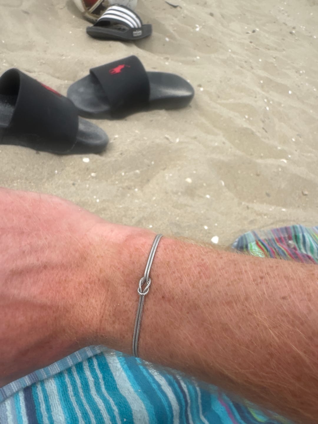 Customer photo review of Never Ending Bracelet 1+1