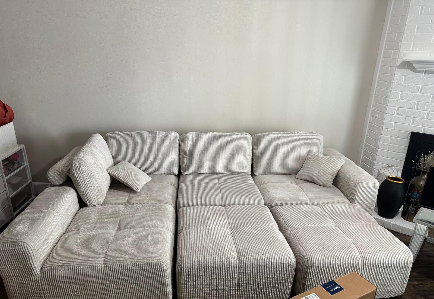 Customer photo review of InnovarHome Elara Grid-Tufted Modular Sofa