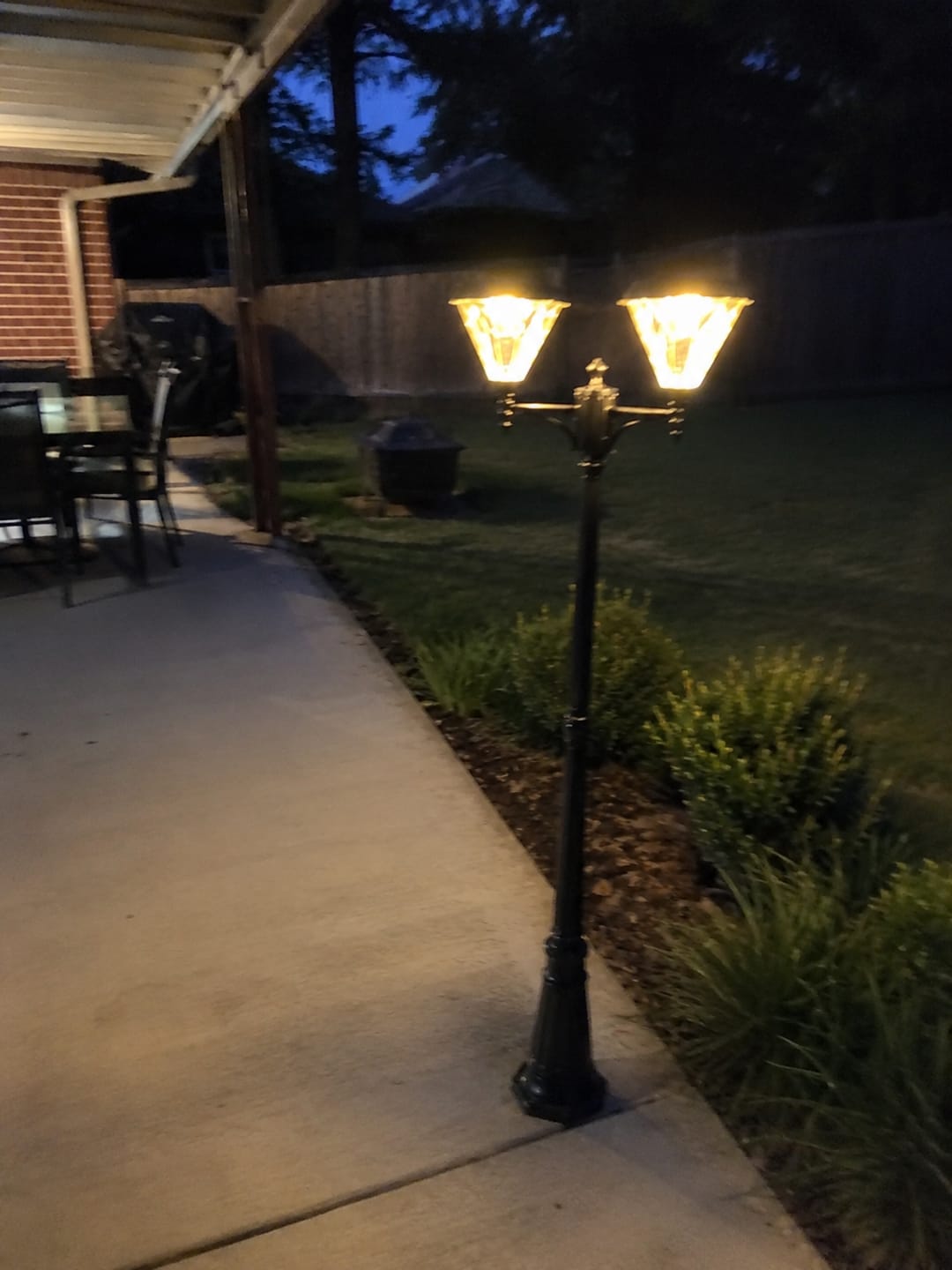 Customer photo review of Double Head Solar Post Light | Matte Black Flat Top | Driveway & Garden