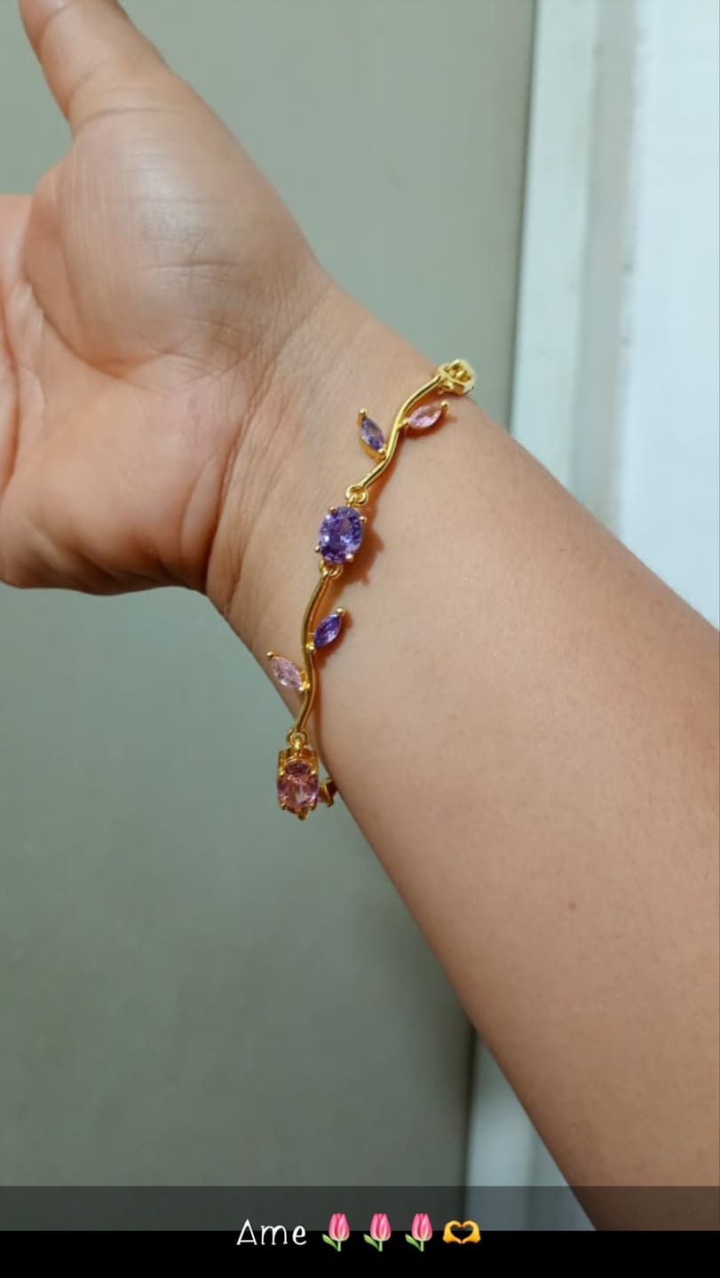 Customer photo review of Pulsera Tulipán
