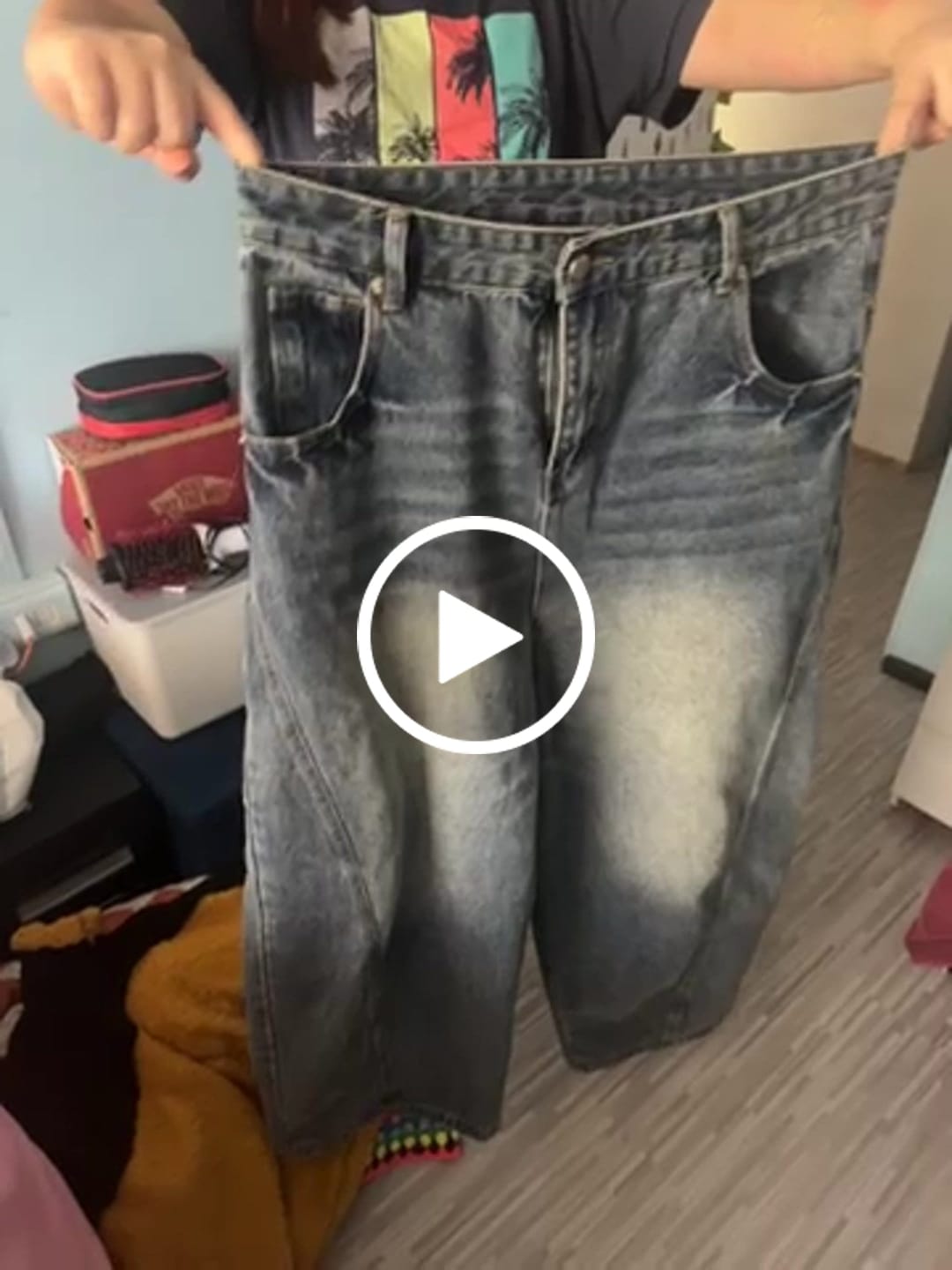 Customer video review of ULTRA BAGGY WIDE LEG JEANS