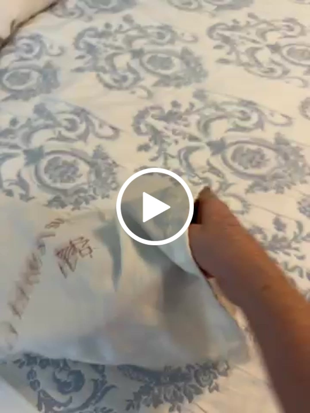 Customer video review of Sienna Biggie Bee