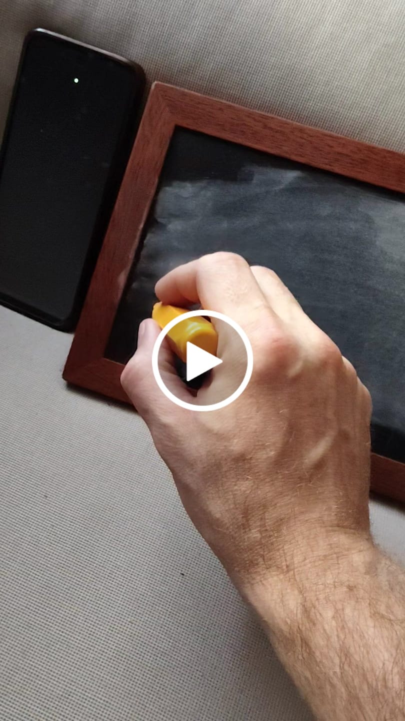 Customer video review of PITATA Smart Chalkboard