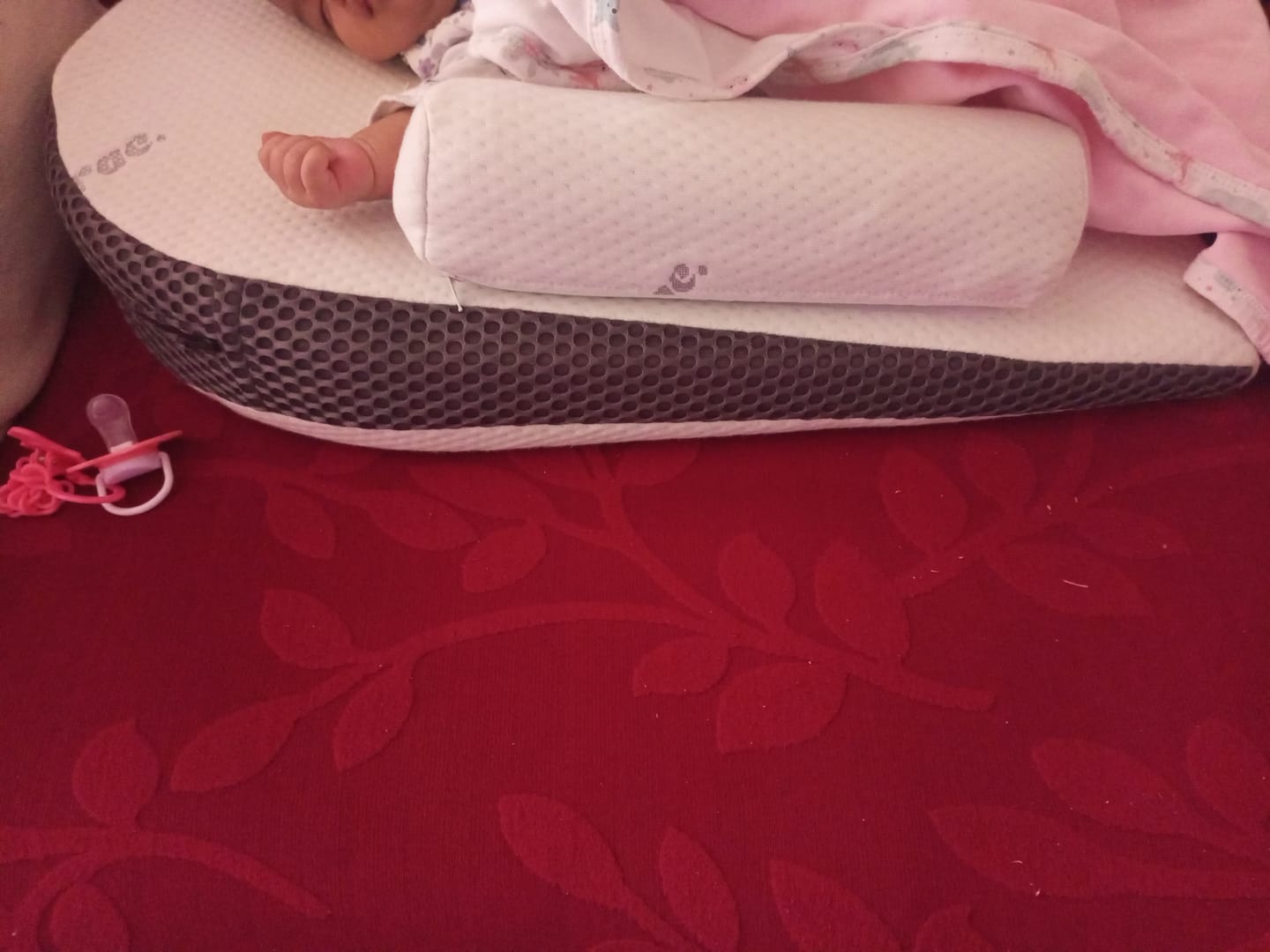 Customer photo review of Back and Side Sleep Positioner - Ranula