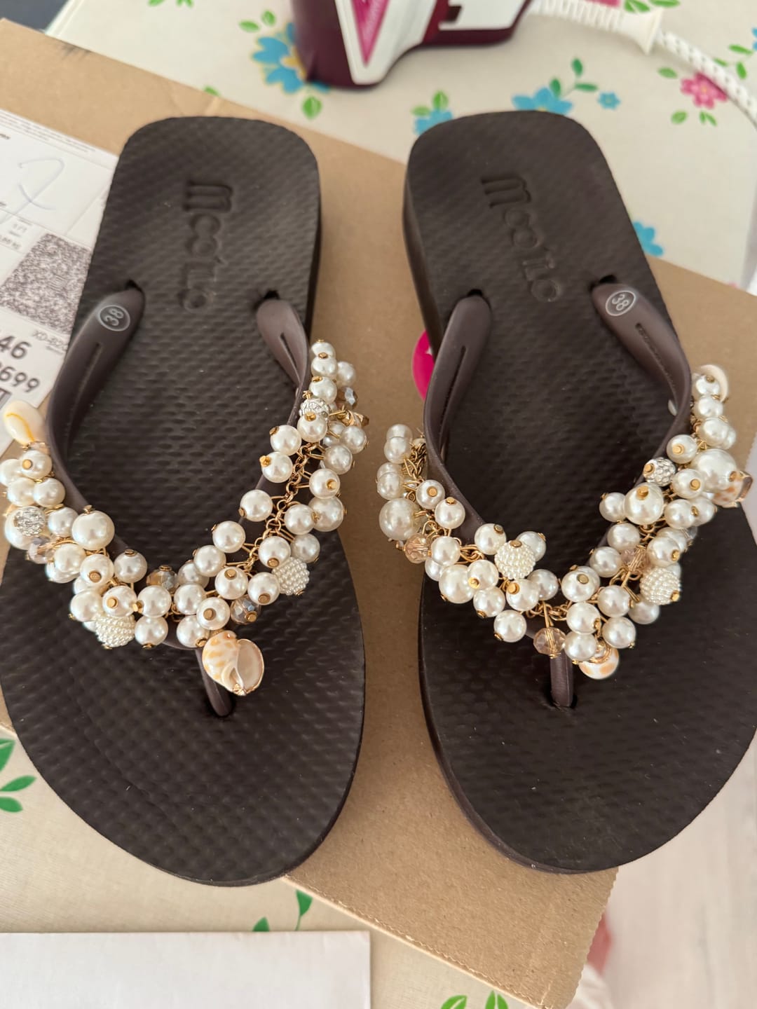 Customer photo review of Flip-Flop / Muschel - Dunkelbraun