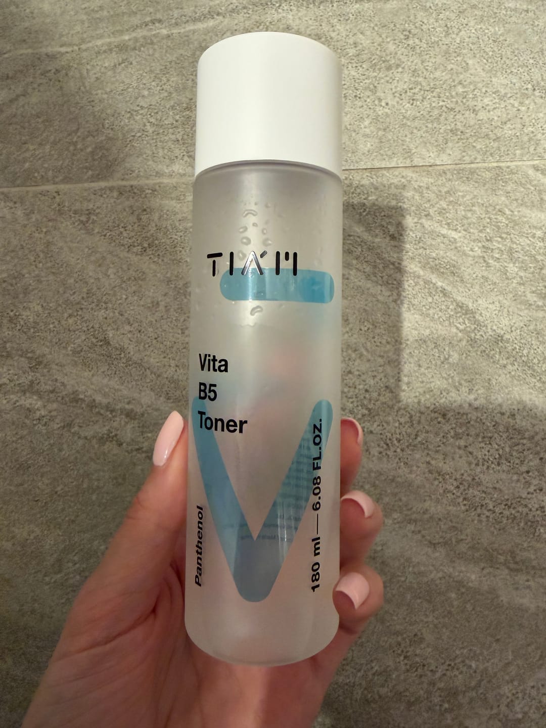 Customer photo review of Mitrinošs toniks ar pantenolu un peptīdiem TIAM Vita B5 Toner