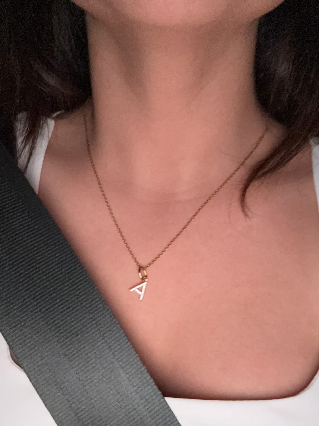 Customer photo review of Collar Dorado Inicial Con Zirconias