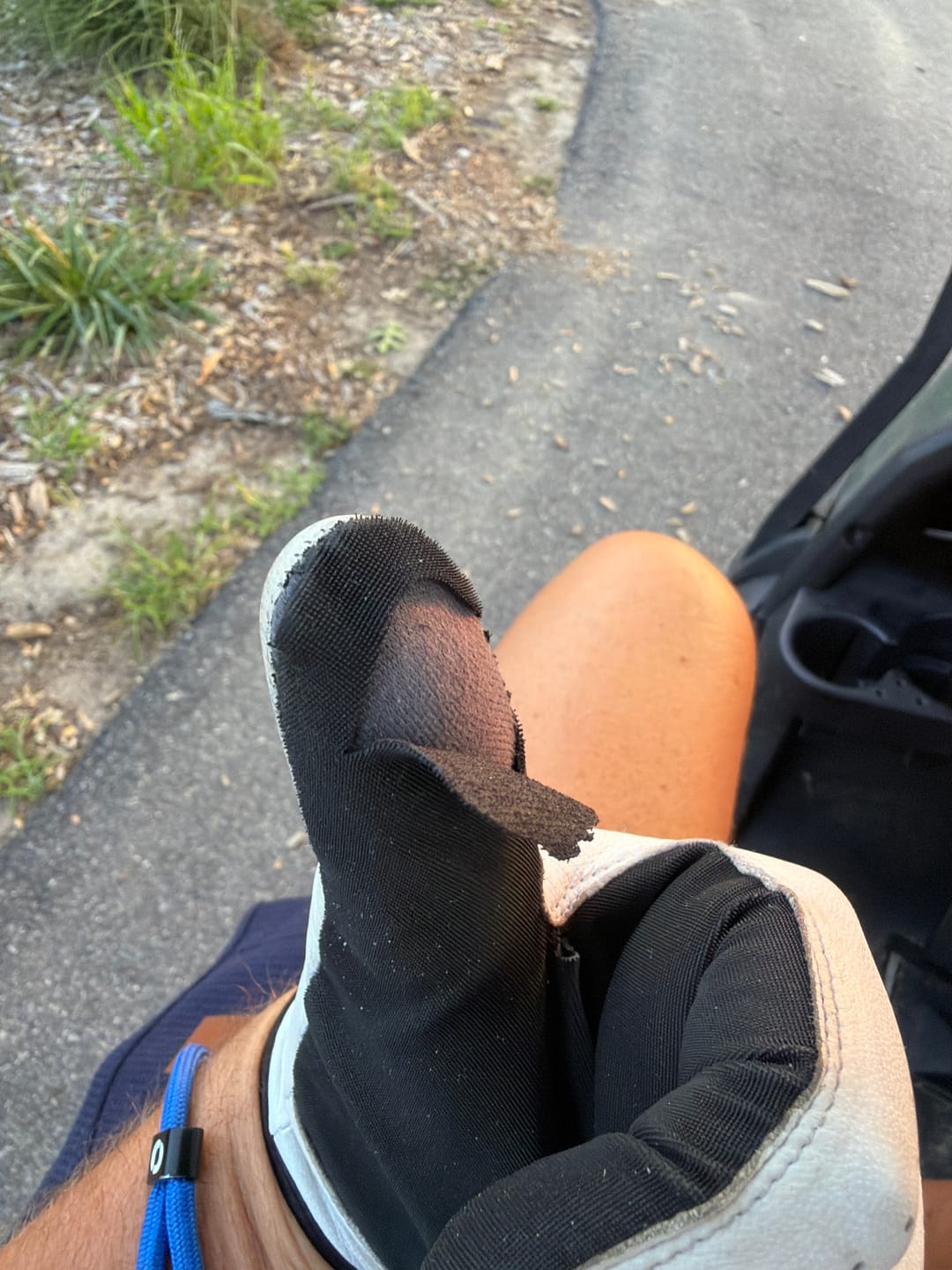 Customer photo review of The Condor White Golf Glove