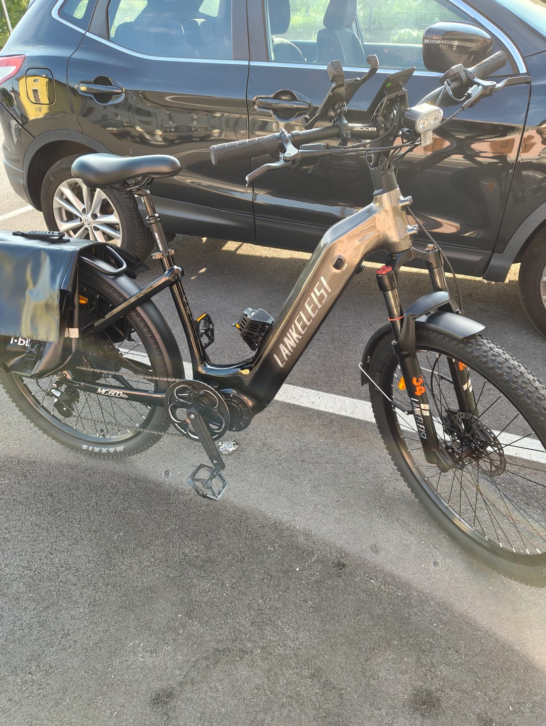 Customer photo review of Lankeleisi MG600 Lite 250W 27.5" Electric Trekking Bike 720Wh SUV E-bike with Switchable Sensor 36V 20Ah Battery