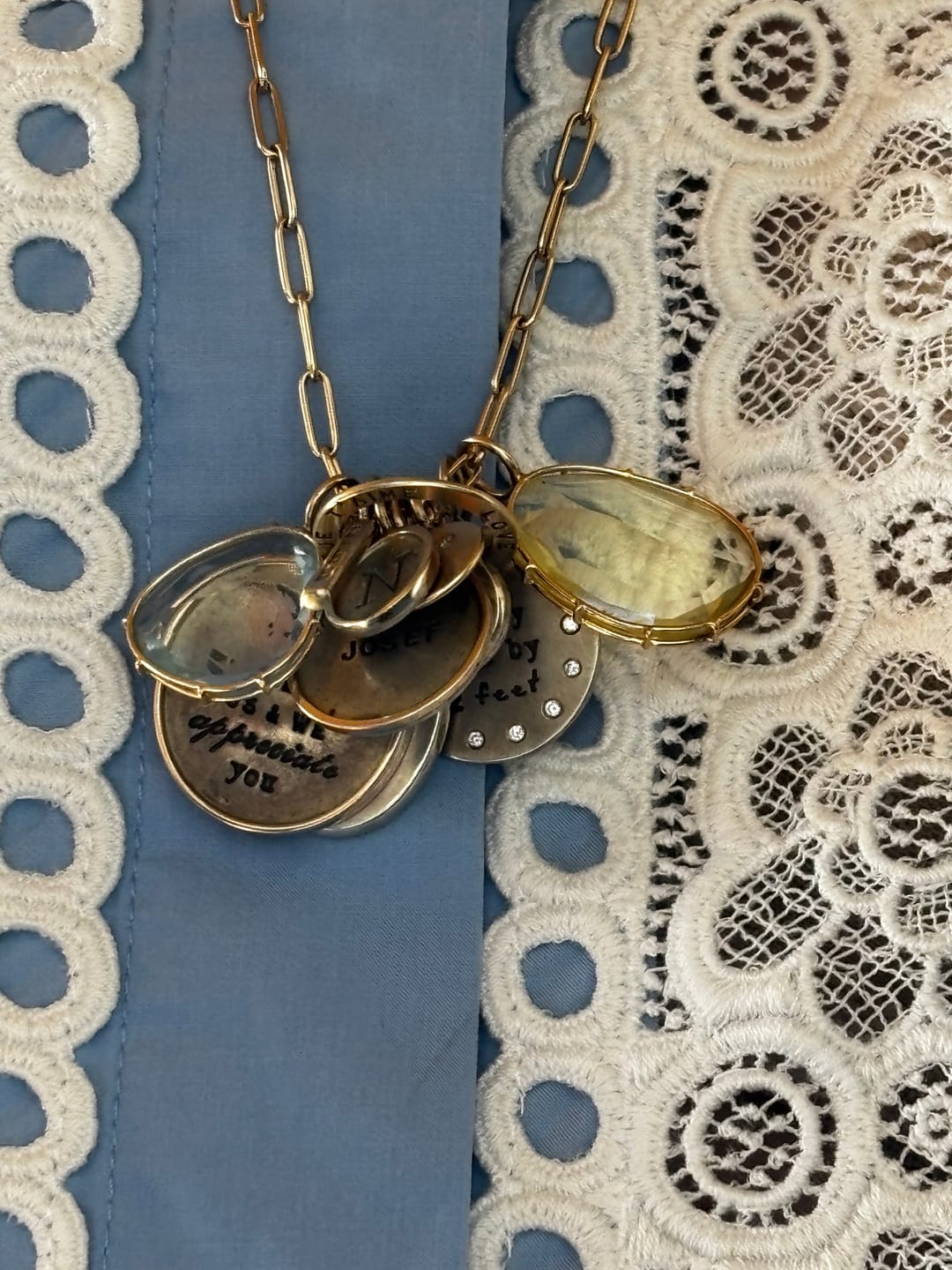 Customer photo review of Medium Lemon Quartz Harriet Stone