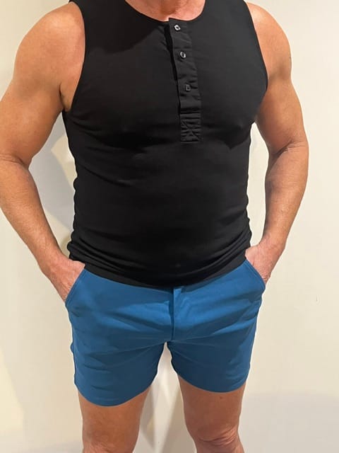 Customer photo review of Ultra-Stretch 5" Chino Shorts - Teal