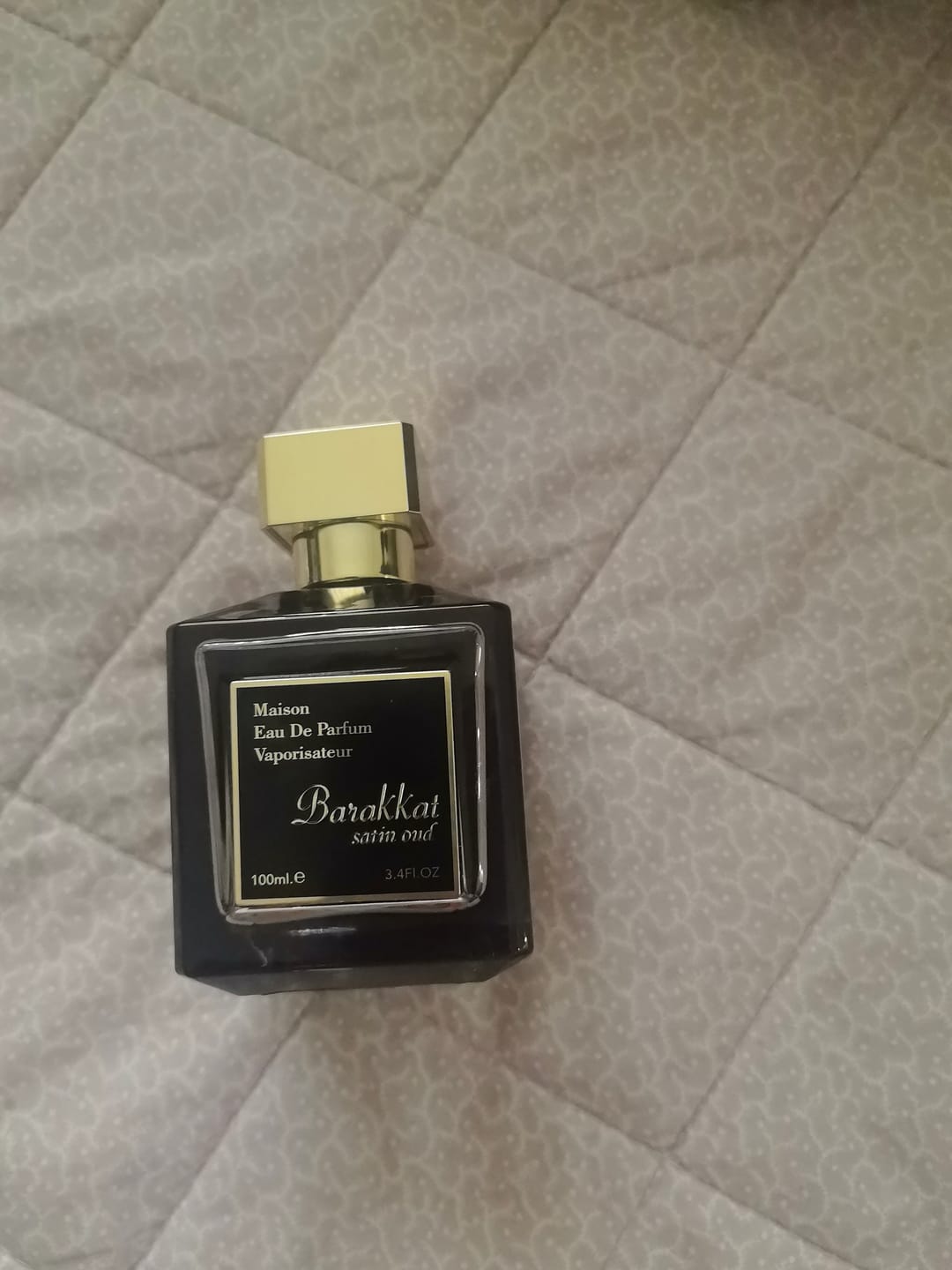 Customer photo review of Barakkat Satin Oud Eau De Parfum 100ml - Fragrance World