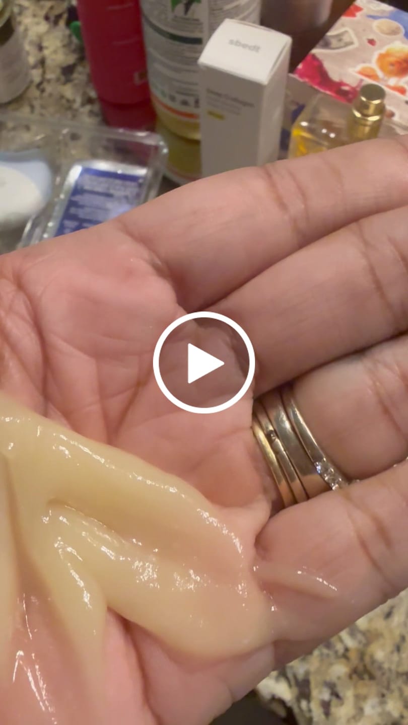 Customer video review of Inspired by Collection BODY GLAZE: LEO (LEO)