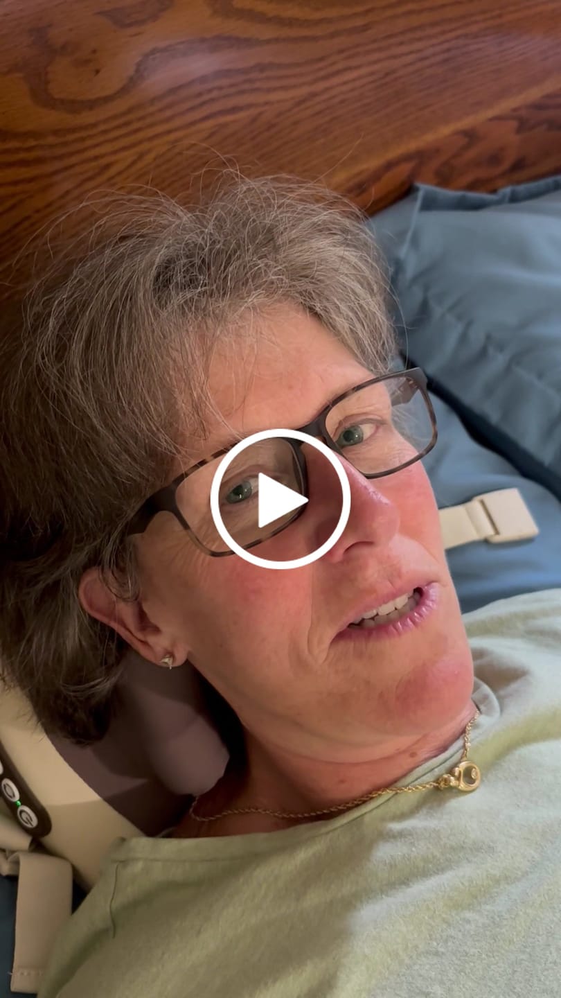 Customer video review of HiZoo - Clinical Grade Decompression Massager