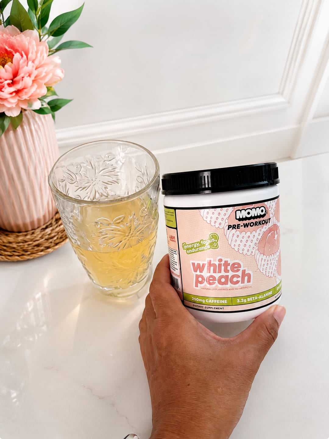 Customer photo review of MOMO® Pre-Workout | White Peach | 40 Scoops