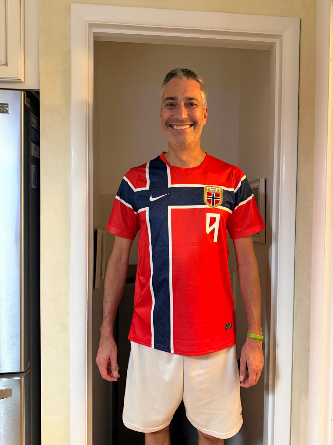 Customer photo review of Norway Erling Haaland #9 2026 Home