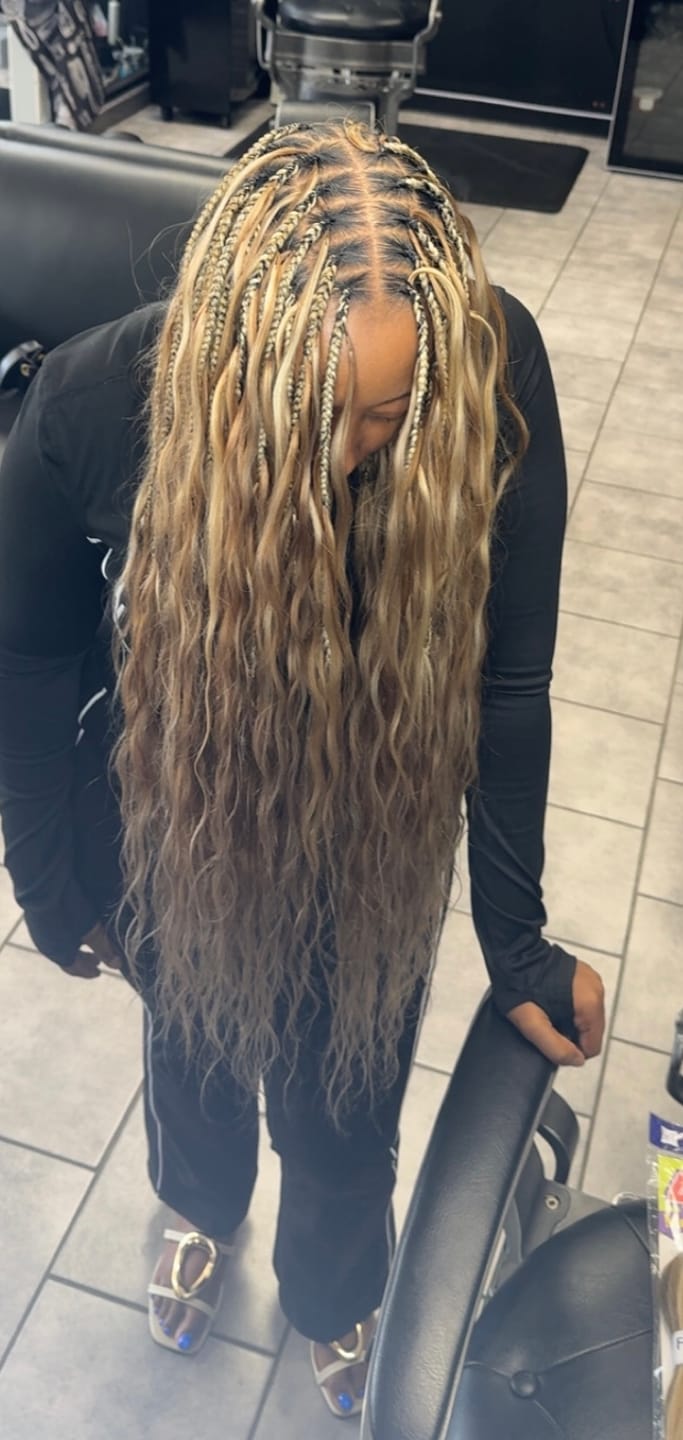 Customer photo review of #27/30/613 Mix Color Blend Body Wave Human Crochet Hair