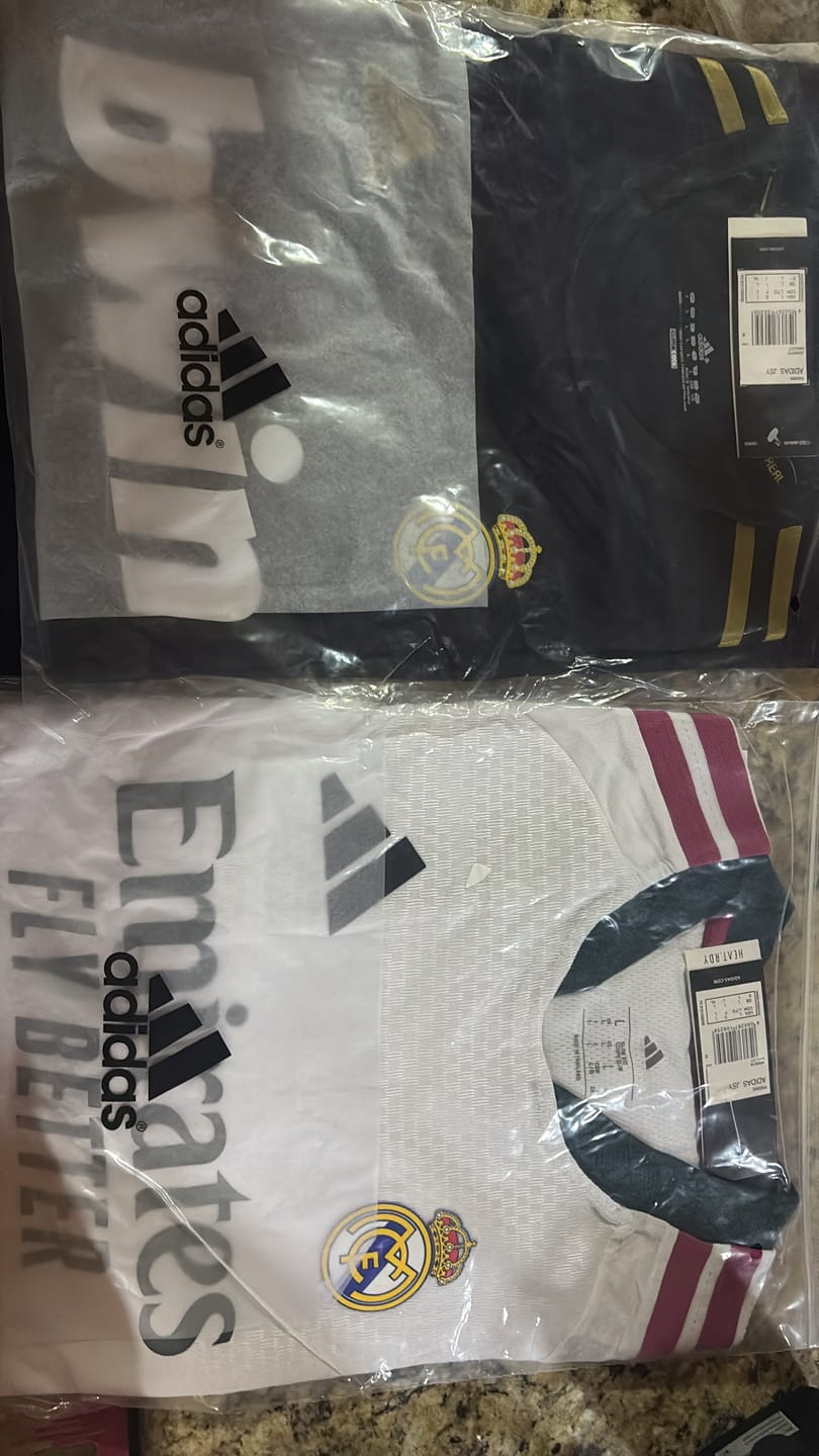 Customer photo review of Real Madrid Local - 26/27
