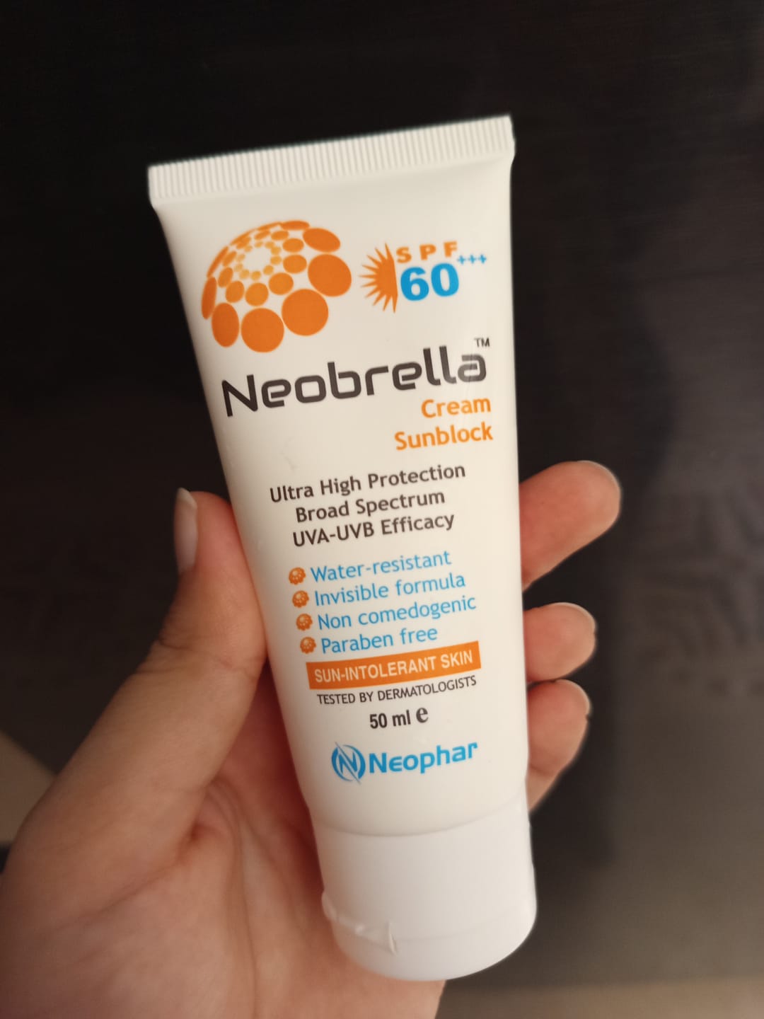 Customer photo review of Neobrella Sunblock Cream SPF60 PA+++