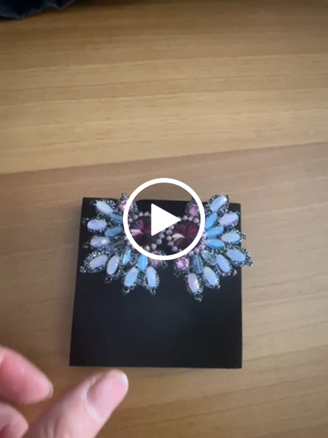 Customer video review of Orecchini a bottone Passolina