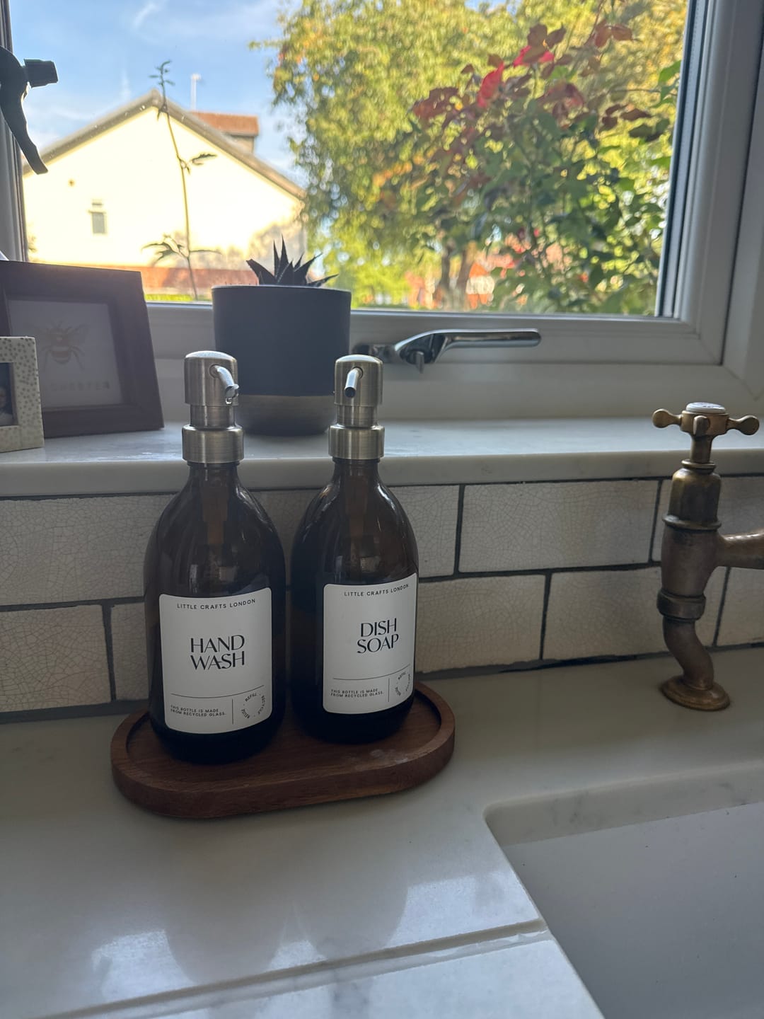 Customer photo review of Set of 2 Amber Glass Bottle 500 ML with Metal Pump & Small Tray