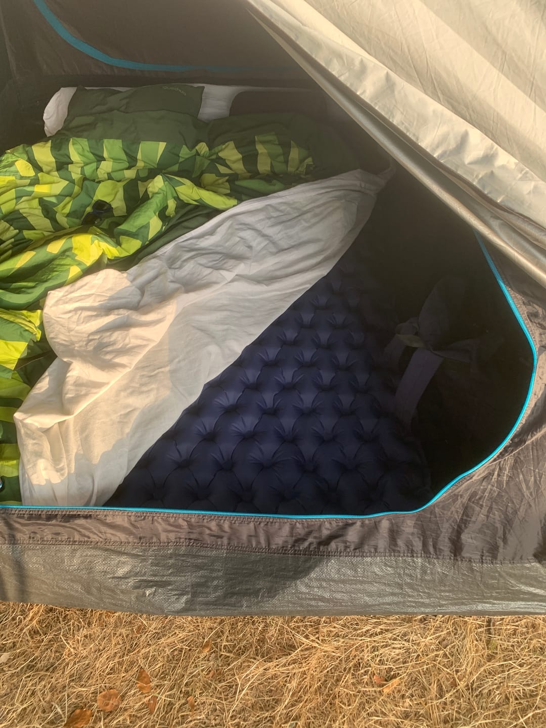 Customer photo review of Matelas Gonflable Randonnée 2 Personnes Avec Coussin