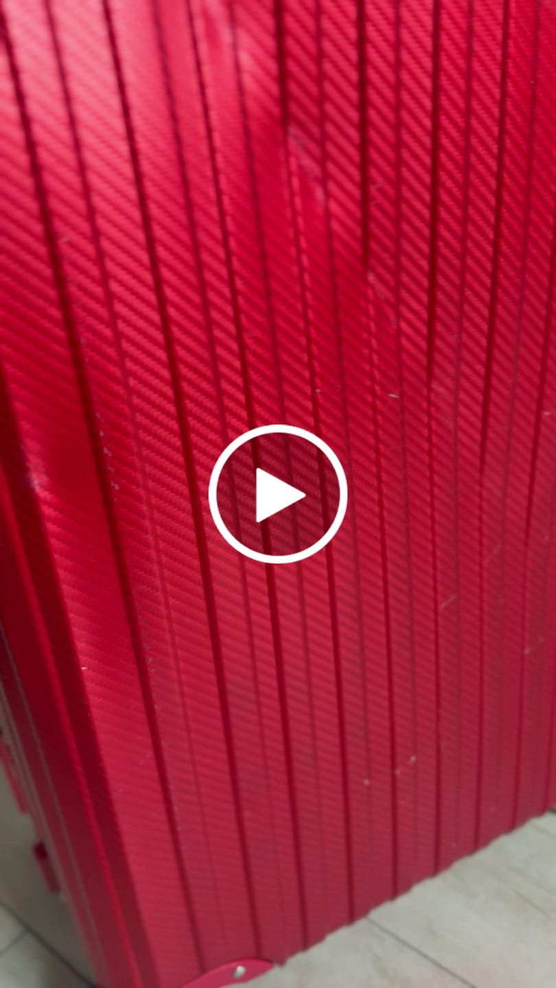 Customer video review of TREVA Aluminum Suitcase Silver