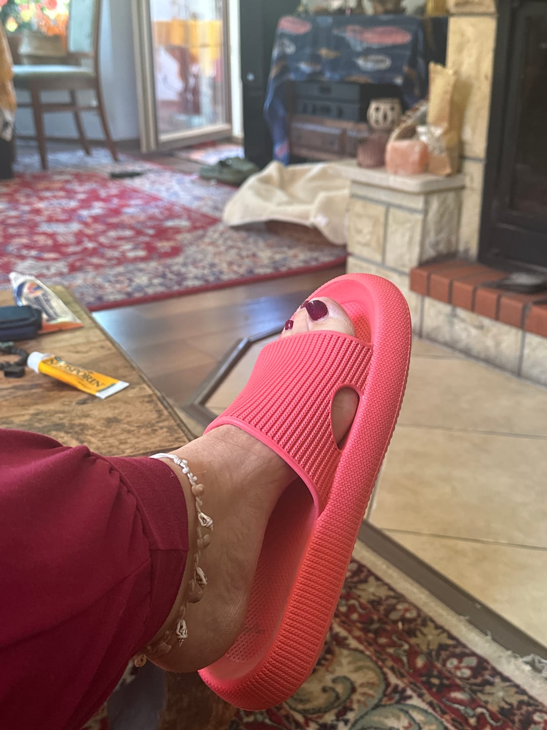 Customer photo review of HappyFlops Original