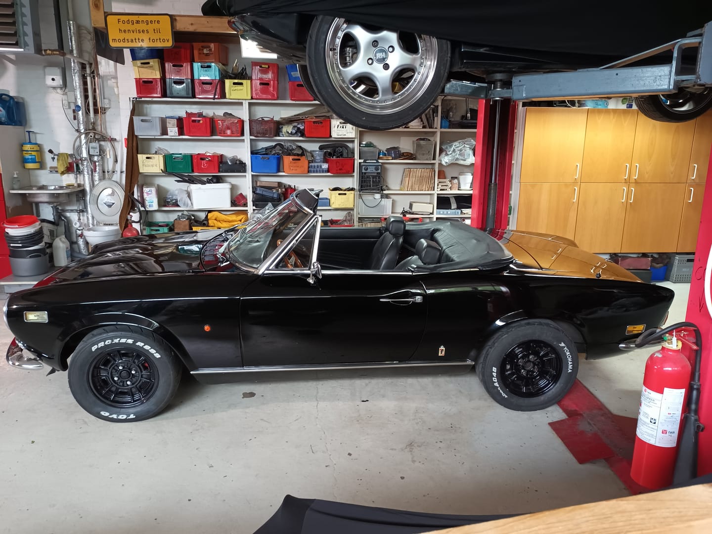 Customer photo review of Roadster 1952 Classic Silhouette Metal Wall Art