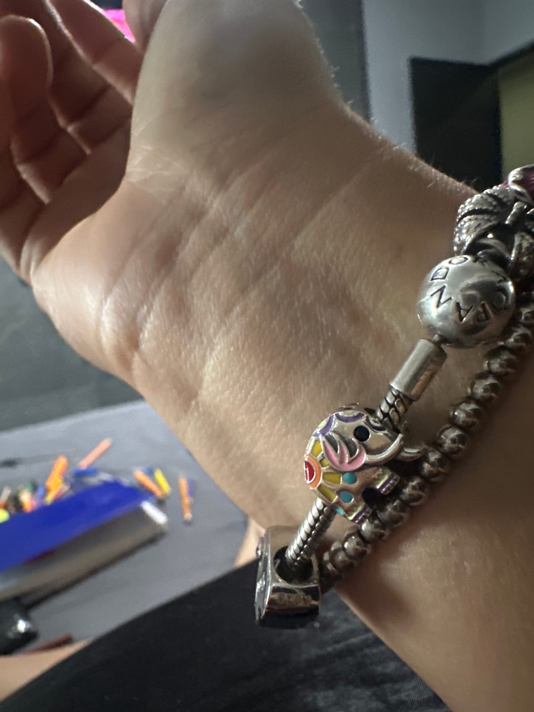 Customer photo review of Corazón Plateado "Dad"