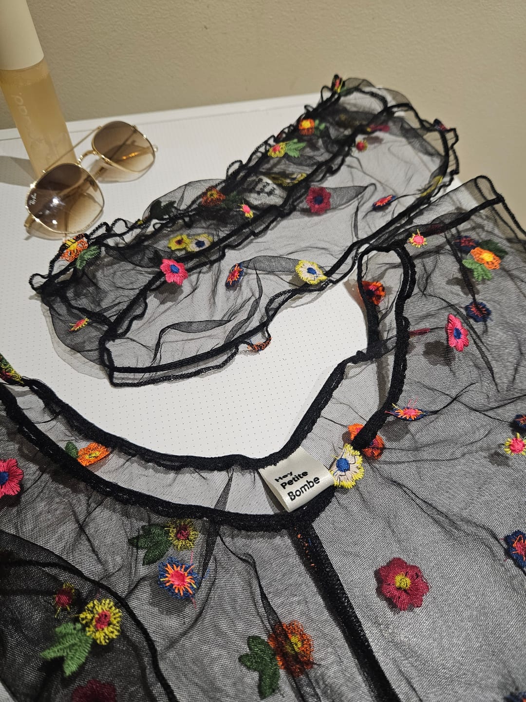 Customer photo review of ANITA - Jupette brodée noire