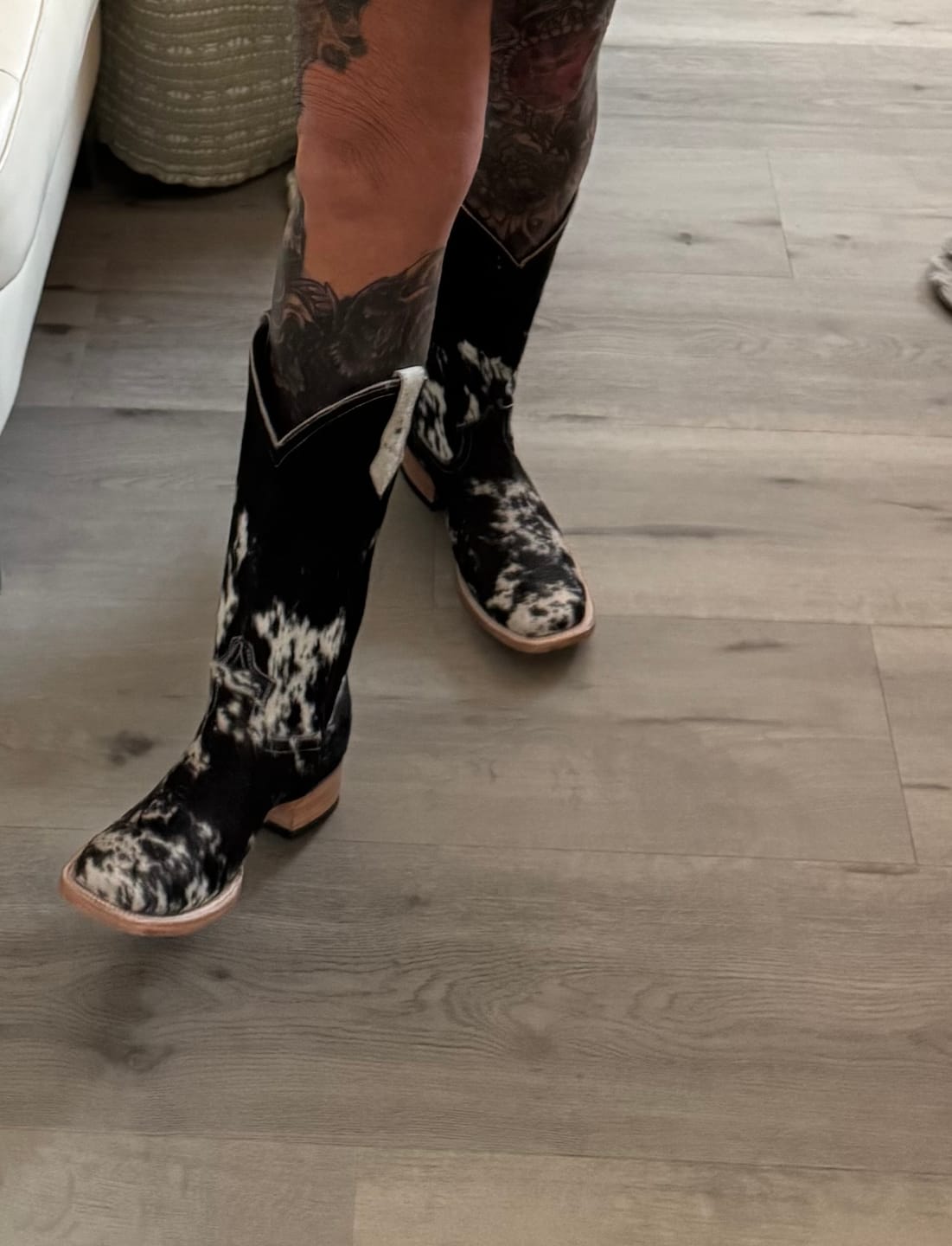 Customer photo review of Women’s Cowhide Cowboy Boot