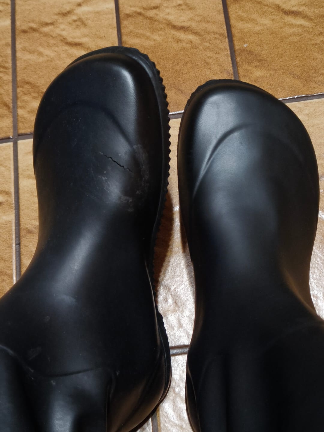 Customer photo review of Vaistoa Katve 2 -paljasjalkakumisaappaat