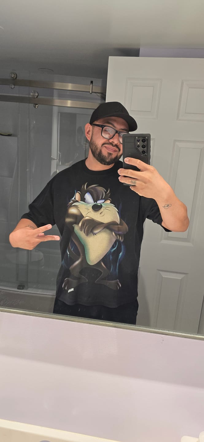 Customer photo review of 4301 - Looney Tunes Character Tees