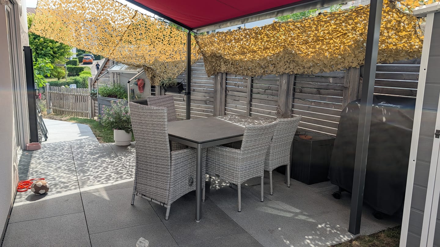 Customer photo review of Tarnnetz Beige