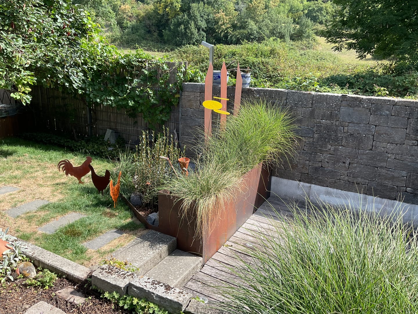 Customer photo review of Gartenstecker Hahn