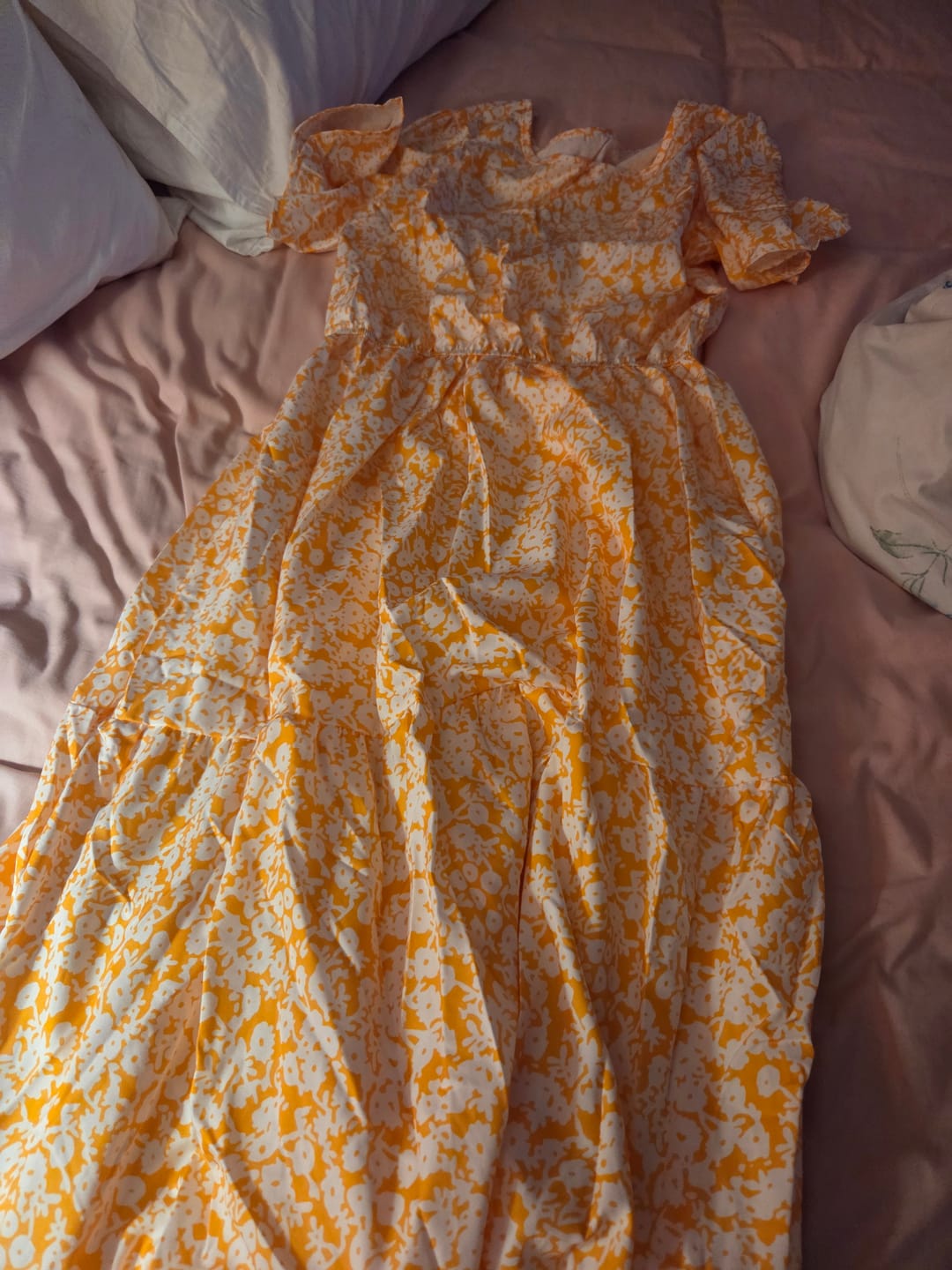 Customer photo review of Women's 2026 Summer Casual Floral Print Short Flutter Sleeve Flowy Maxi Dress